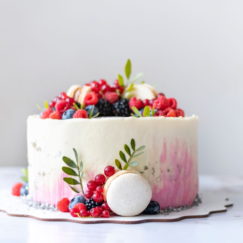 berry cake